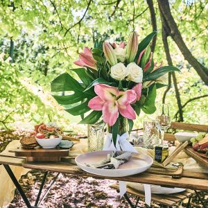 baby shower setup Melbourne with neutral picnic styling